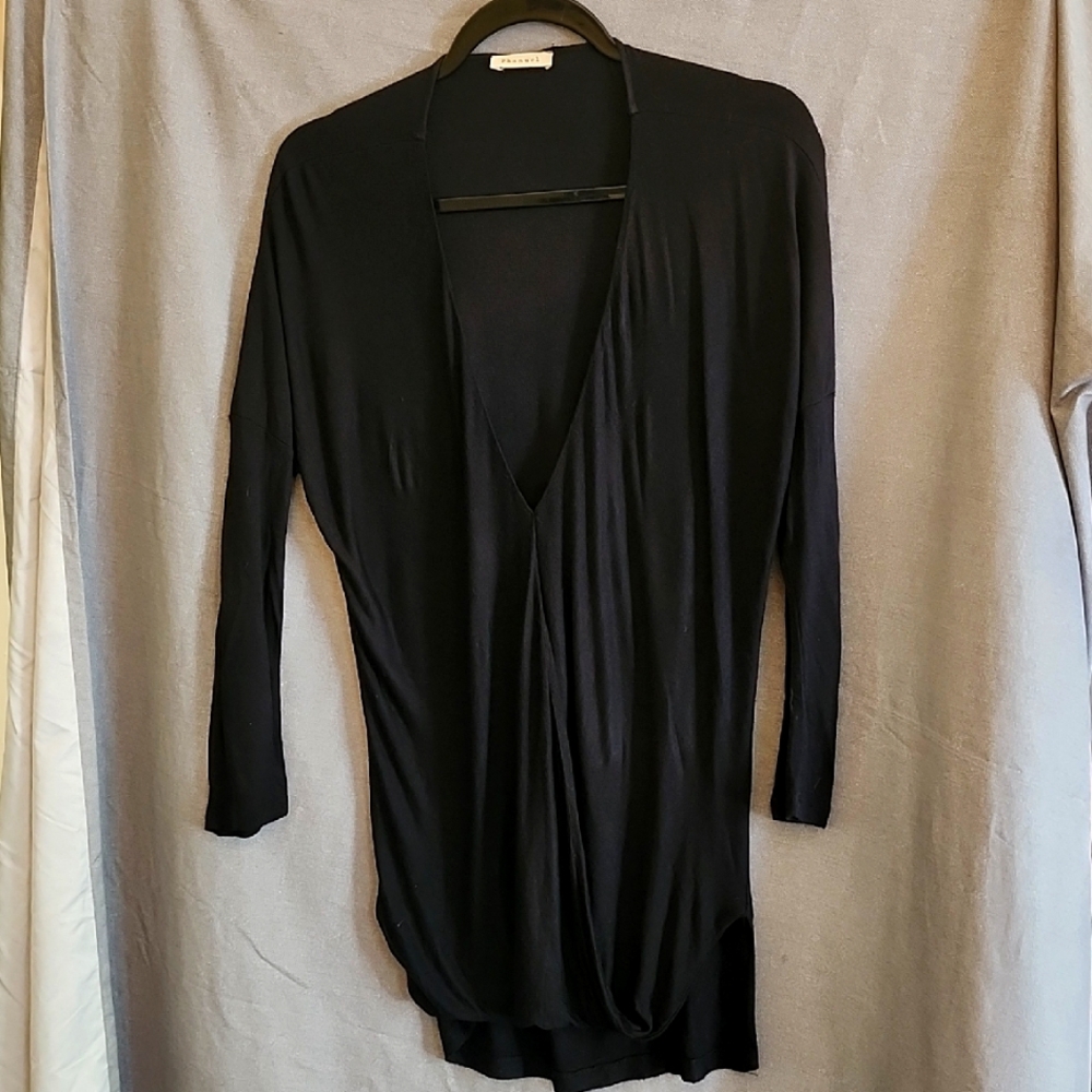 Phanuel Classic Black Garment Tunic Size Large